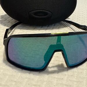 Oakley Sutro-Black Ink/Prizm Jade 
37mm
